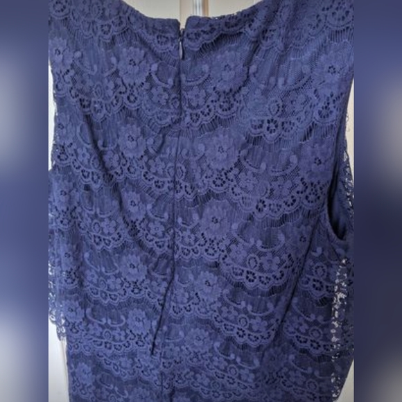 Jessica Simpson lace navy dress in small - Picture 2 of 2